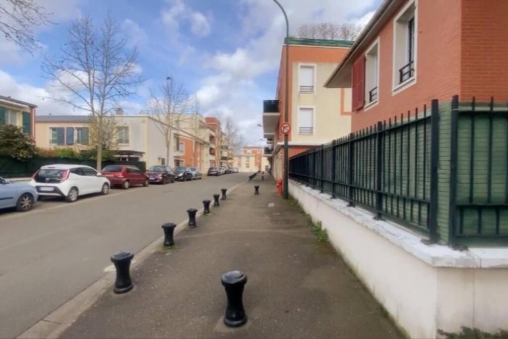 Les Grenats Leilighet Conflans-Sainte-Honorine Eksteriør bilde